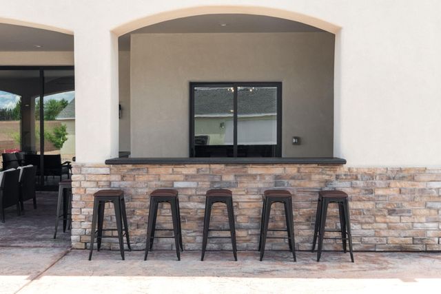 1613 21st Avenue SE, Rio Rancho, NM 87124
