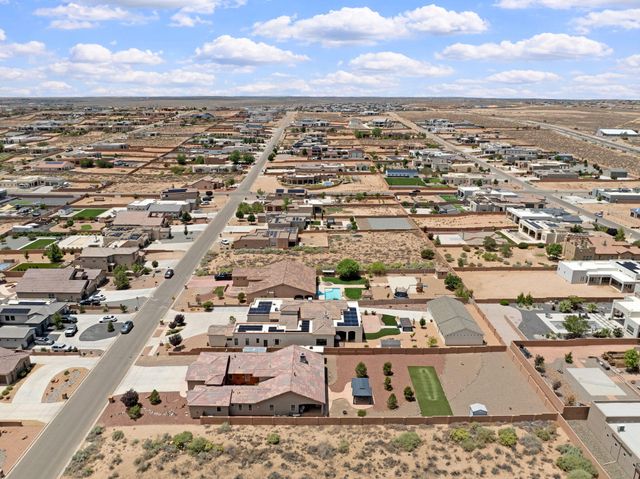 1613 21st Avenue SE, Rio Rancho, NM 87124