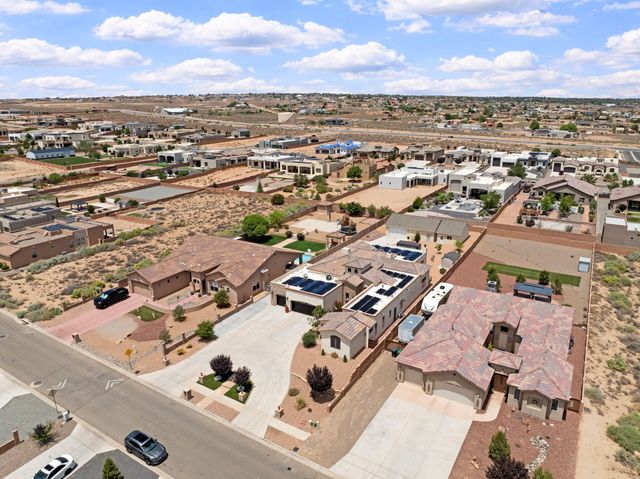 1613 21st Avenue SE, Rio Rancho, NM 87124
