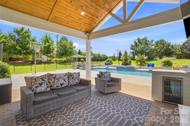 9859 Travertine Trail, Davidson, NC 28036