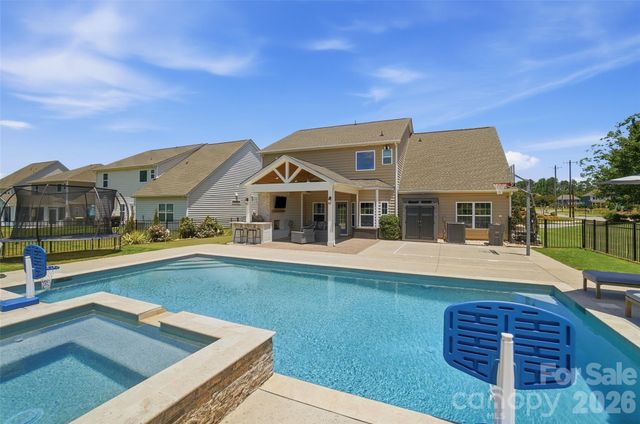 9859 Travertine Trail, Davidson, NC 28036