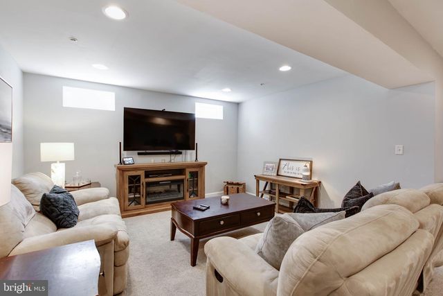 7870 SUNHAVEN WAY, Severn, MD 21144