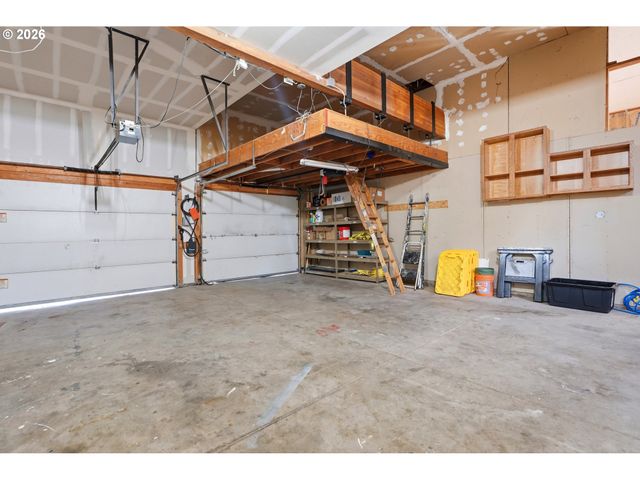 160 Se 19TH St, Troutdale, OR 97060