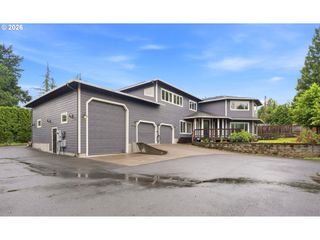 160 Se 19TH St, Troutdale, OR 97060