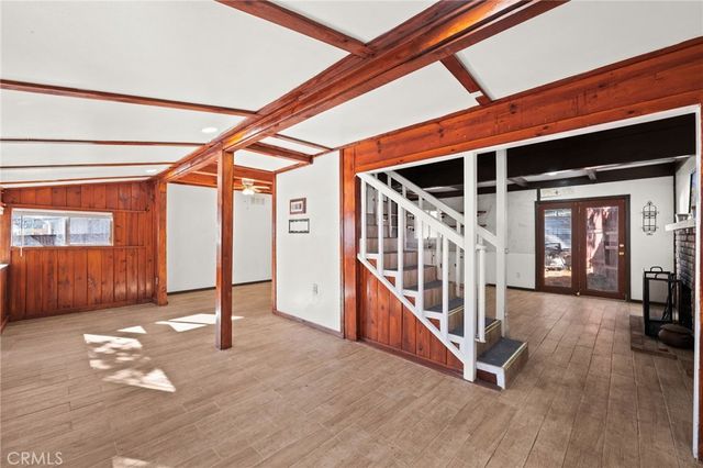 2442 Hunsaker, Running Springs, CA 92382