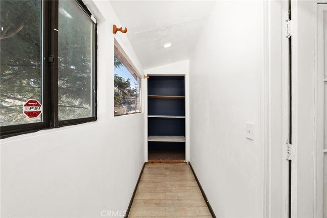 2442 Hunsaker, Running Springs, CA 92382