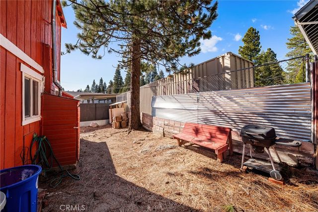 2442 Hunsaker, Running Springs, CA 92382