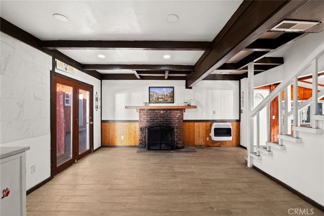 2442 Hunsaker, Running Springs, CA 92382