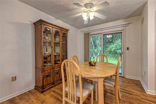 727 Dithridge St., Jeannette, PA 15644