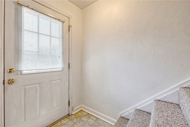 727 Dithridge St., Jeannette, PA 15644