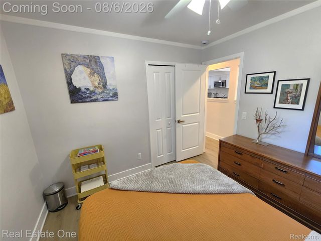 532 Nichols Road, Auburn Hills, MI 48326