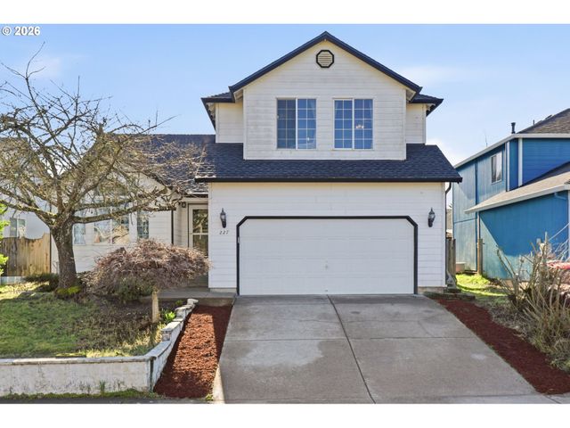 227 W 14TH St, Lafayette, OR 97127