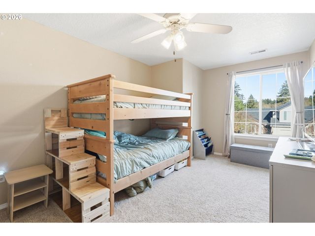 227 W 14TH St, Lafayette, OR 97127