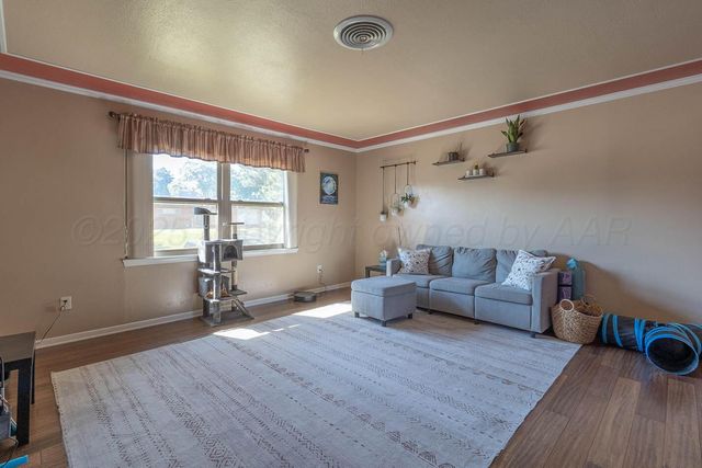 121 Houston Street, Borger, TX 79007