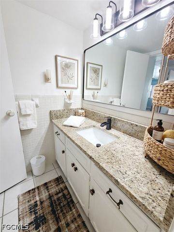 1900 Clifford ST 701A, Fort Myers, FL 33901