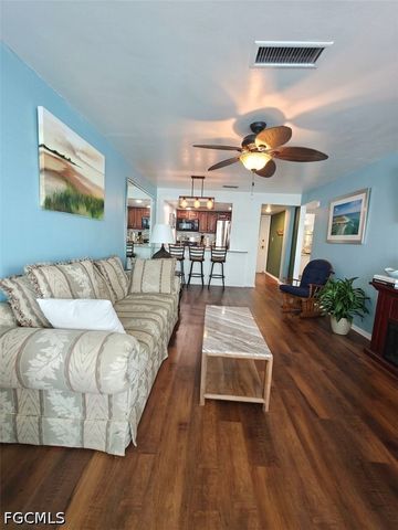 1900 Clifford ST 701A, Fort Myers, FL 33901