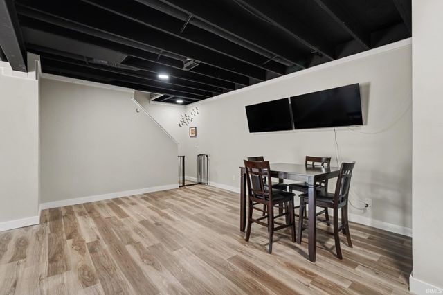 23302 Spring Creek Trail, Elkhart, IN 46516