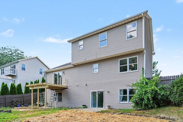 23302 Spring Creek Trail, Elkhart, IN 46516