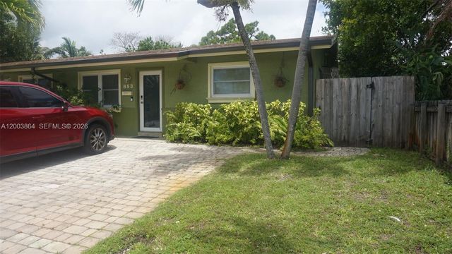853 NE 37th St 853, Oakland Park, FL 33334