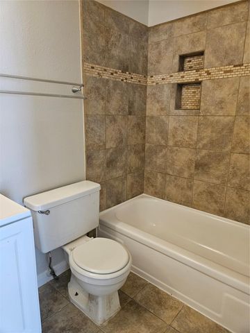 8299 Cambridge Street 101, Houston, TX 77054