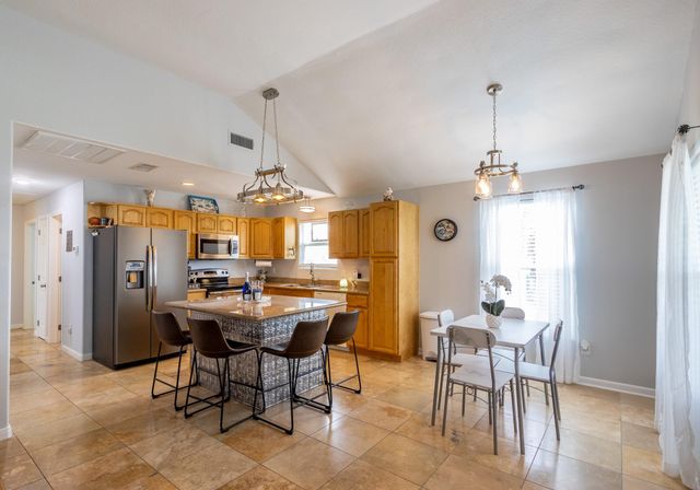 4211 Hardin Drive, Galveston, TX 77554