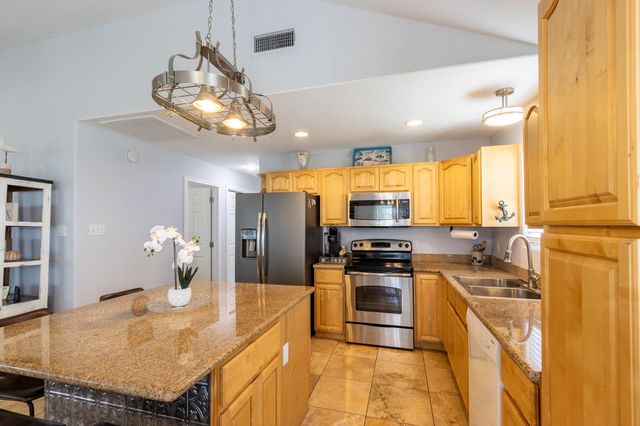 4211 Hardin Drive, Galveston, TX 77554