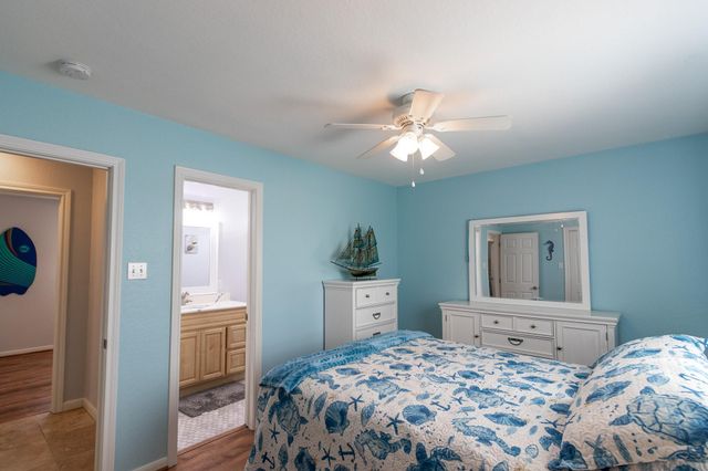 4211 Hardin Drive, Galveston, TX 77554
