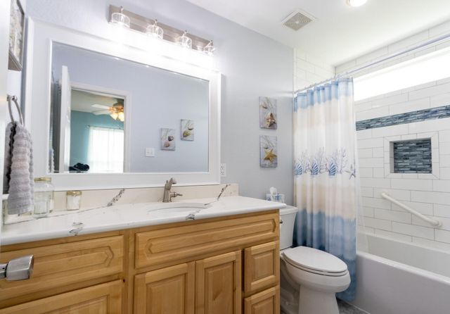 4211 Hardin Drive, Galveston, TX 77554