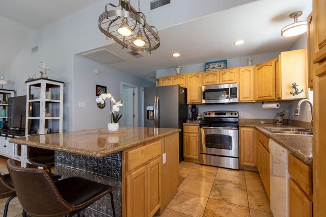 4211 Hardin Drive, Galveston, TX 77554