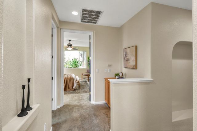 10209 Lofton Ct, Elk Grove, CA 95757