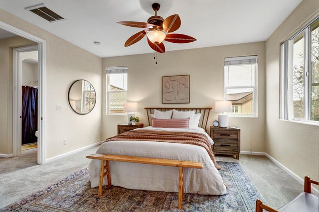 10209 Lofton Ct, Elk Grove, CA 95757