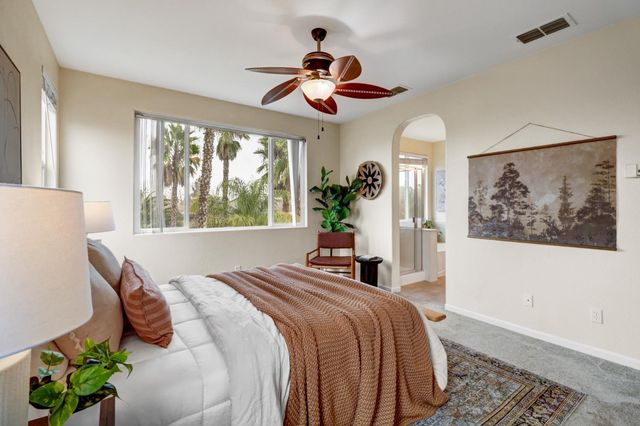 10209 Lofton Ct, Elk Grove, CA 95757