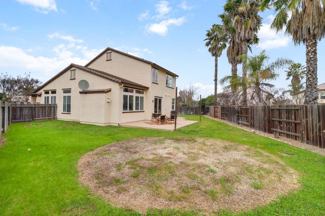 10209 Lofton Ct, Elk Grove, CA 95757