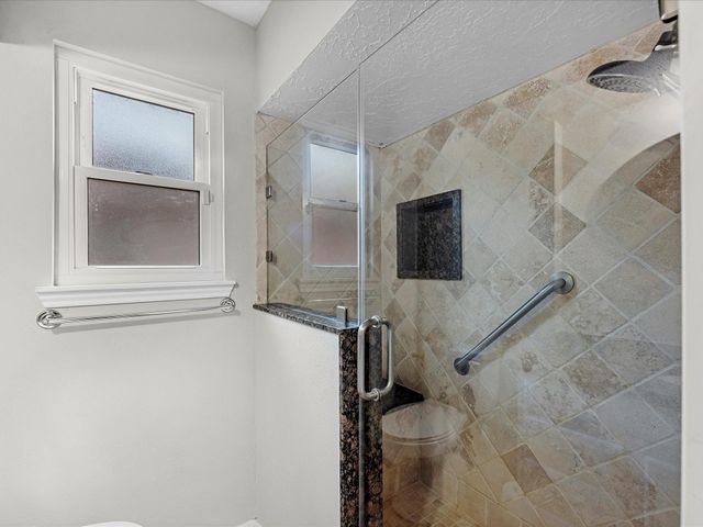 18718 Jodywood Drive, Atascocita, TX 77346