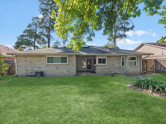 18718 Jodywood Drive, Atascocita, TX 77346