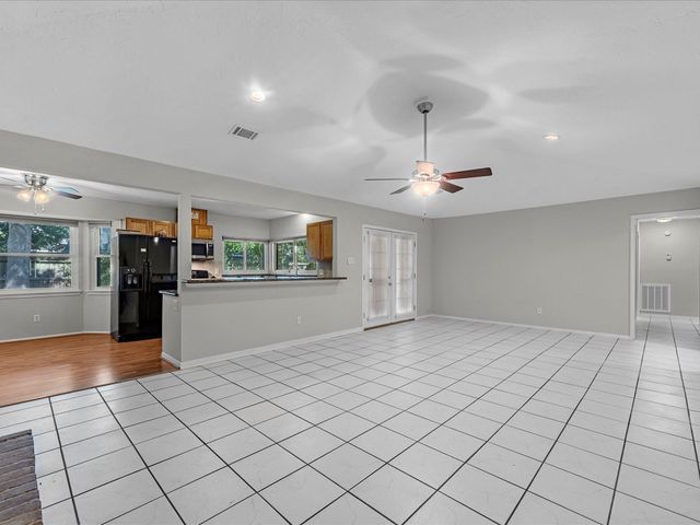 18718 Jodywood Drive, Atascocita, TX 77346