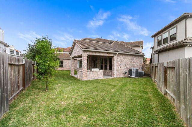 13706 Northwood Meadow Circle, Houston, TX 77077