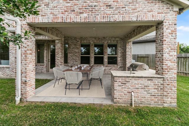 13706 Northwood Meadow Circle, Houston, TX 77077