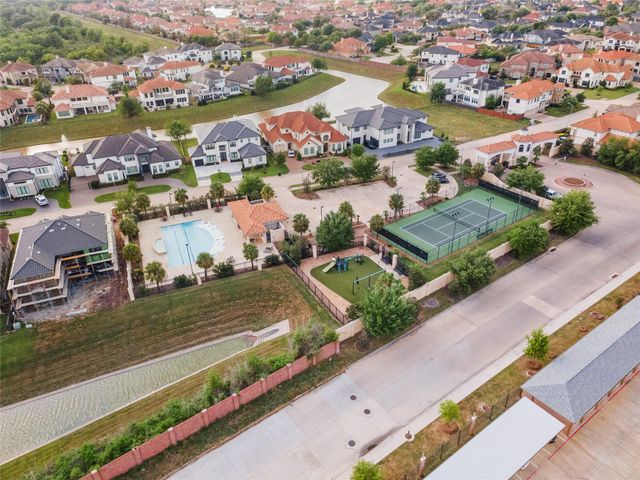 13706 Northwood Meadow Circle, Houston, TX 77077