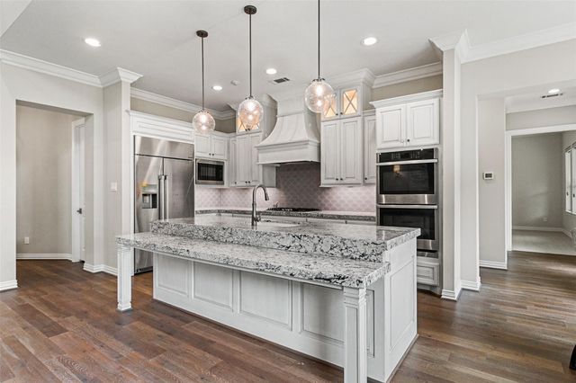 13706 Northwood Meadow Circle, Houston, TX 77077