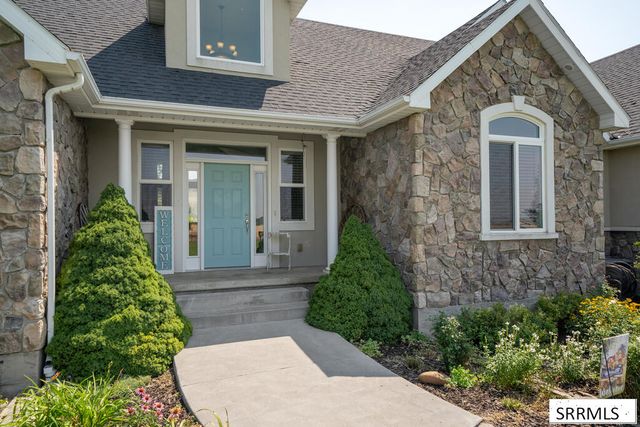 1033 N 1200 E, Shelley, ID 83274