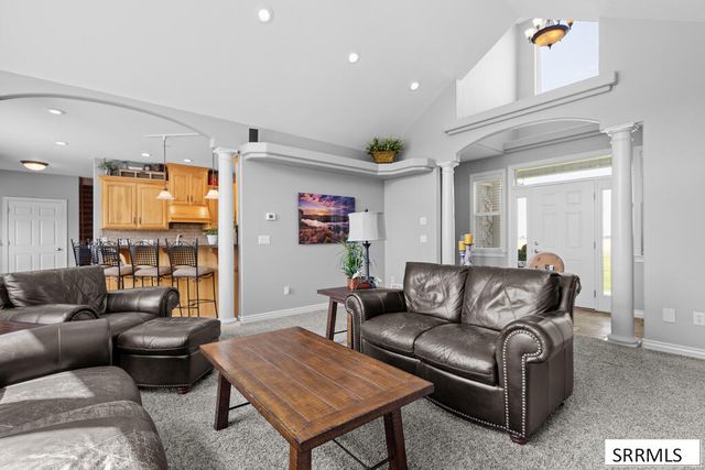 1033 N 1200 E, Shelley, ID 83274