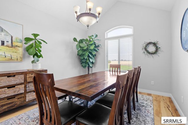 1033 N 1200 E, Shelley, ID 83274