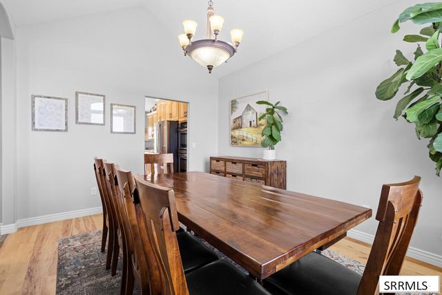 1033 N 1200 E, Shelley, ID 83274