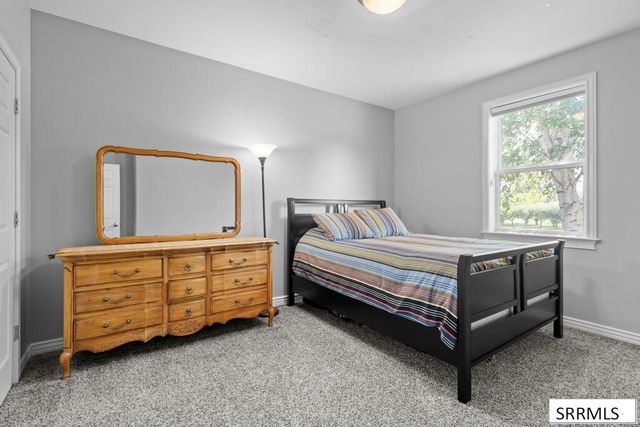 1033 N 1200 E, Shelley, ID 83274