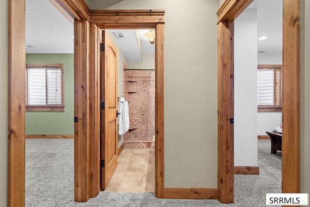 1033 N 1200 E, Shelley, ID 83274