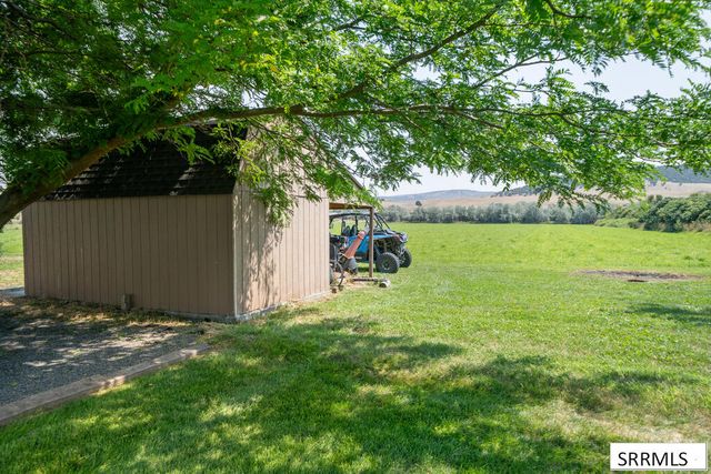 1033 N 1200 E, Shelley, ID 83274