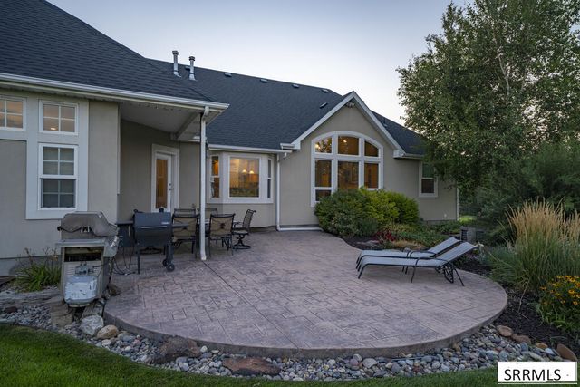 1033 N 1200 E, Shelley, ID 83274