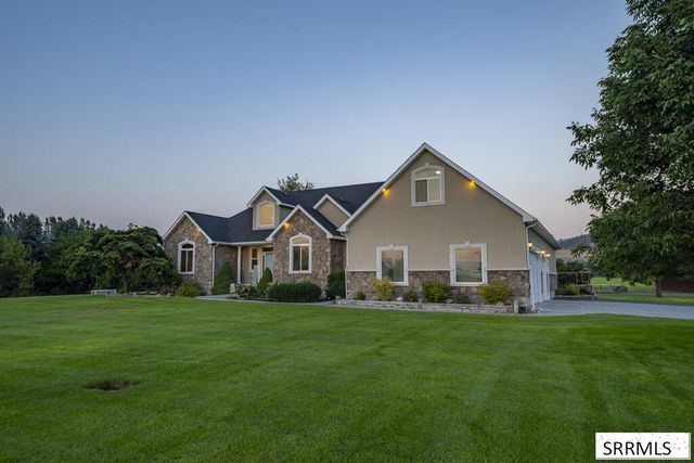 1033 N 1200 E, Shelley, ID 83274