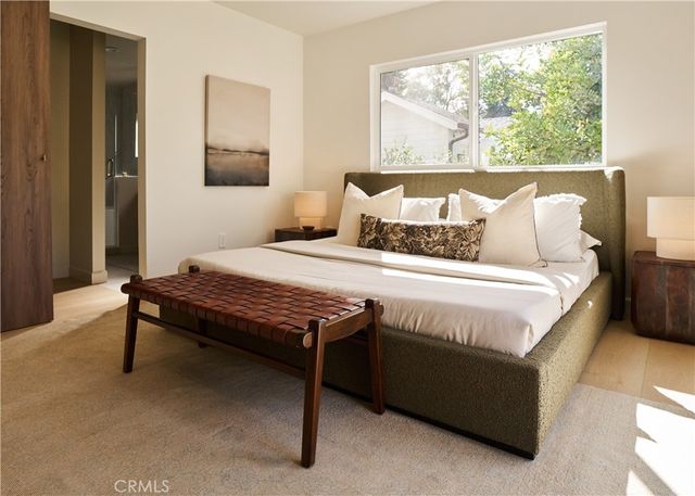 721 Palm Drive, Glendale, CA 91202